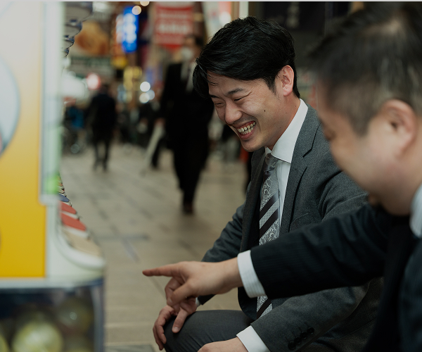 マーケティング職として活躍する社員の写真